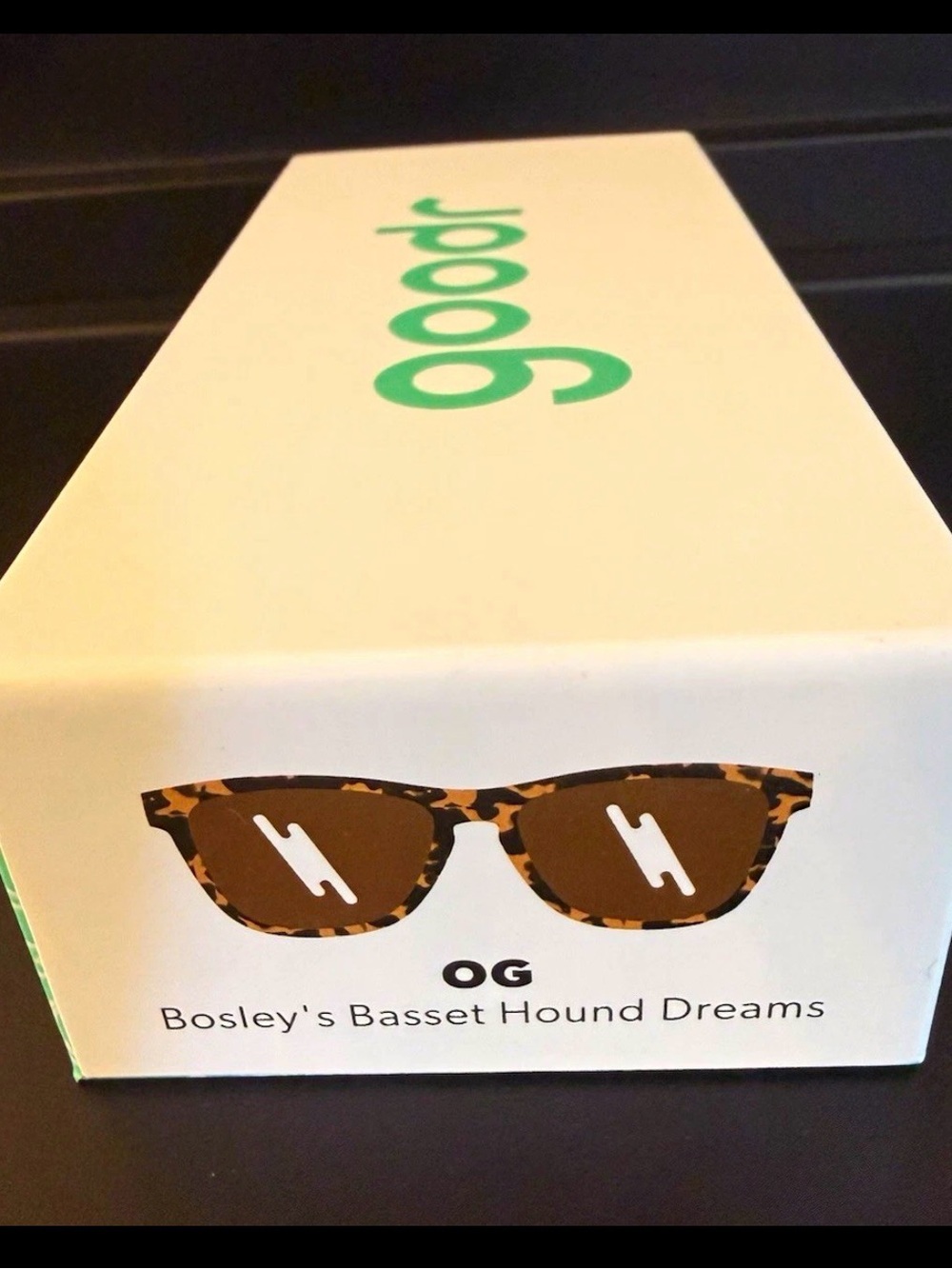 Goodr The OG Bosley Basset Hound- Tags On- Tortoiseshell - Picture 3 of 5
